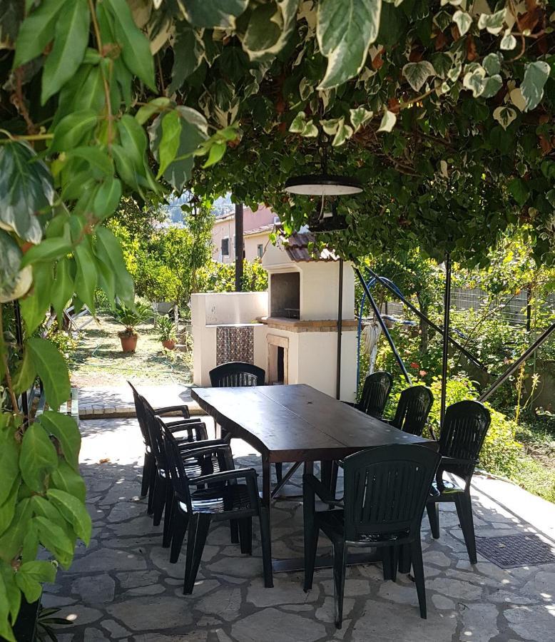 Kostas' Garden Daire Roda  Dış mekan fotoğraf